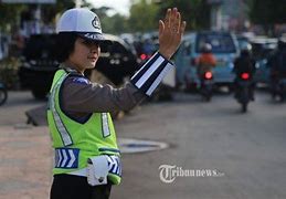 Mimpi Jadi Polisi Artinya